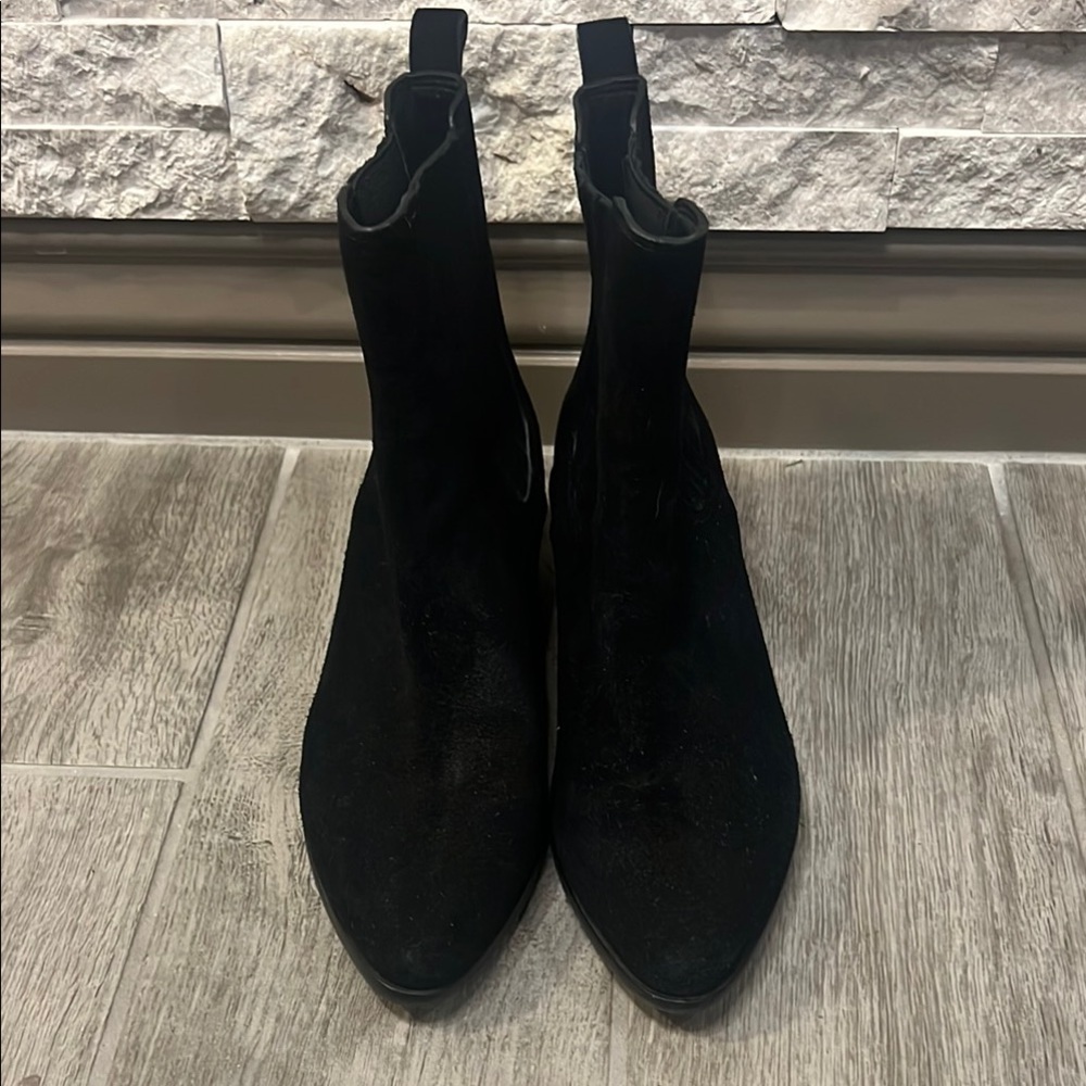 Banana Republic Black Ankle Boots with Pointed Toe and Textured Fabric